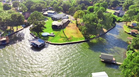111 Palisade Place