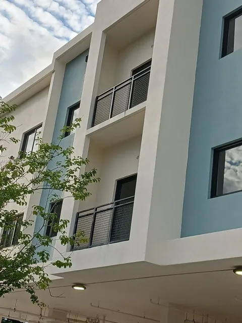 29 Palmetto Drive #5