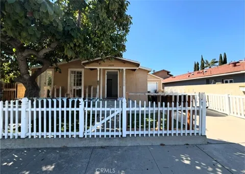 1019 1019 N Patt St