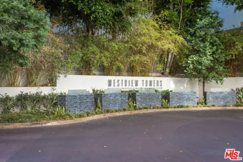 1155 La Cienega Boulevard #110