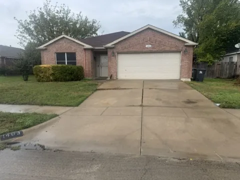 1403 Eveningcrest Court
