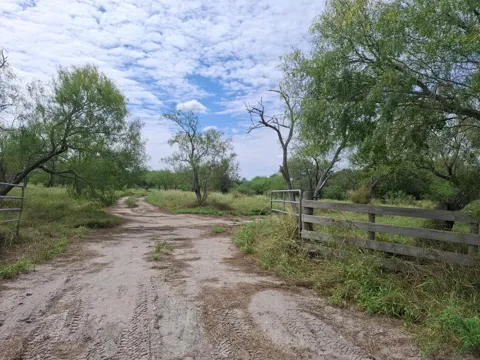 252 Mission River Oaks Road