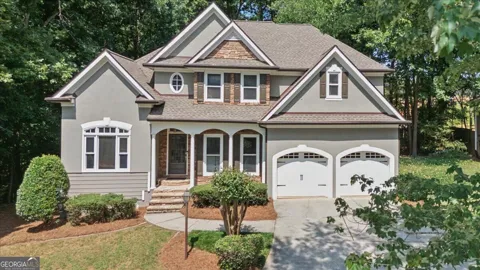4516 Verdant Woods CT