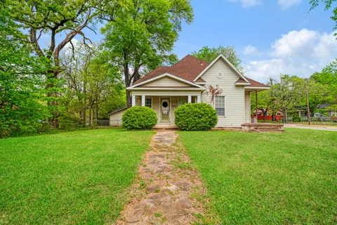 1363 Pine Bluff Street