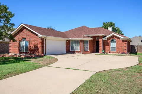 633 Dover Heights Trail