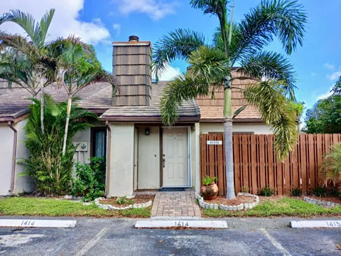 4131 PALM BAY CIRCLE #D