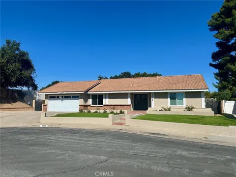 1312 Paseo Corto