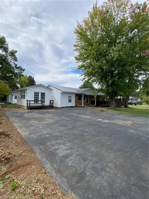 6960 Nc Highway 700