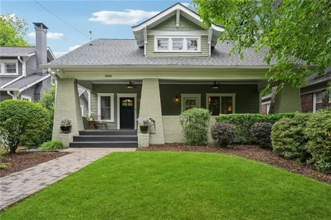 1016 Highland View