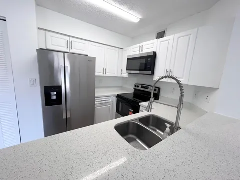 771 PINE ISLAND ROAD #308