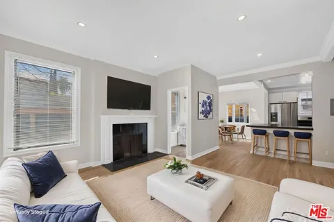 215 S Gale Drive #Unit B