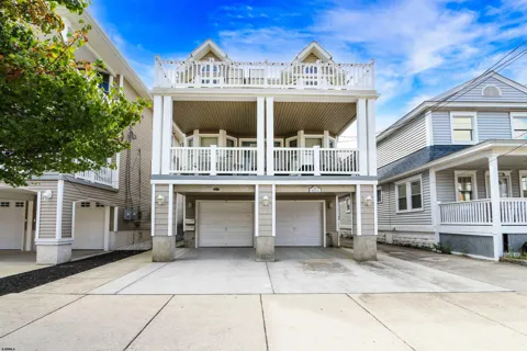 824 6th Street