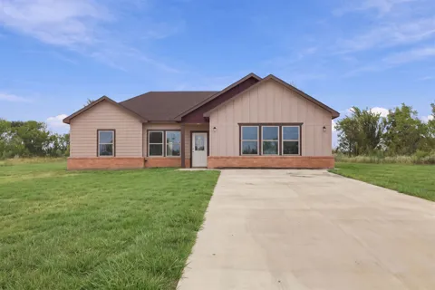 21 Redbird Lane