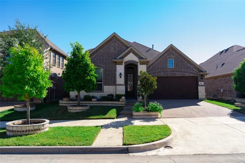 504 Pineview Drive