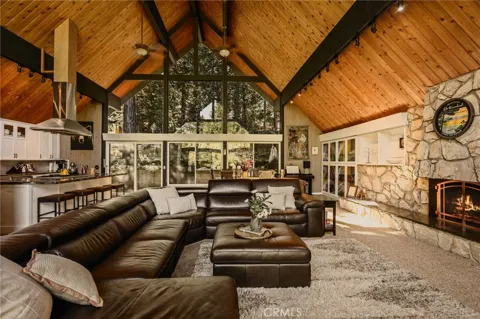 779 Grass Valley