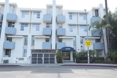 5350 White Oak Avenue #105