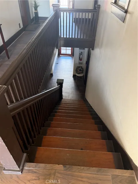 521 Pomona