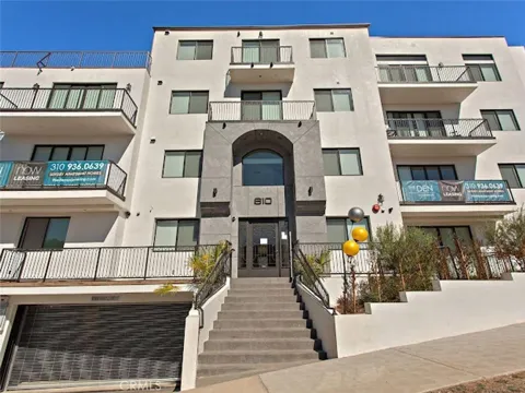 610 Levering Avenue #404
