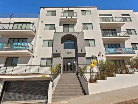 610 Levering Avenue #402