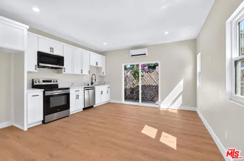 153 W 51st Street #1/4
