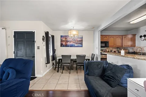 14335 S Cahita
