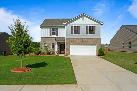 261 Mccall Way