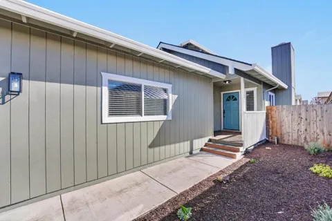 1828 Silvana Lane