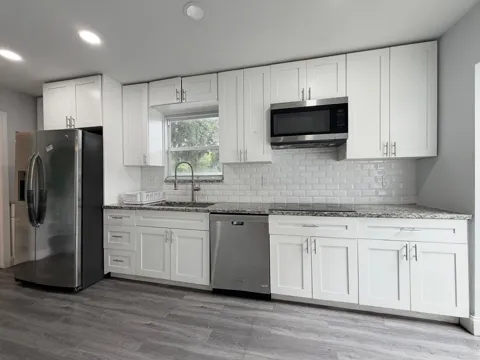 520 Hampton Road #2