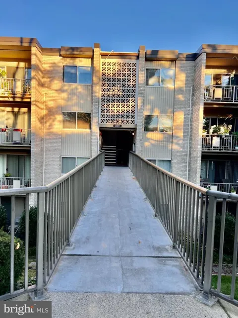12203 BRAXFIELD COURT #18