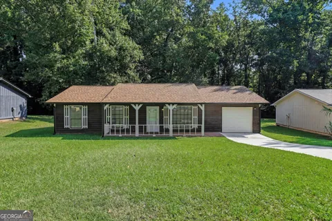 8220 Englewood TRL