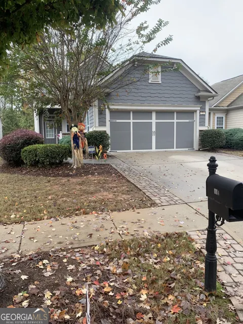 114 Magic Lily DR