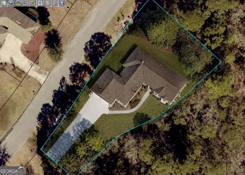 372 Bateau DR