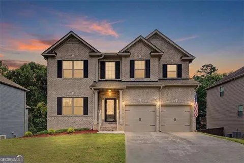 464 Silver Oak DR