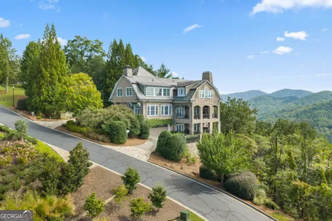630 Waterfall DR