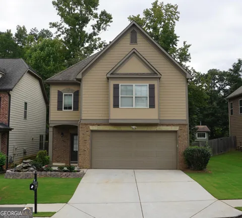 2618 Lake Manor CIR