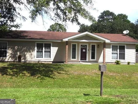 618 Madison DR