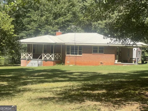 72 Darby RD
