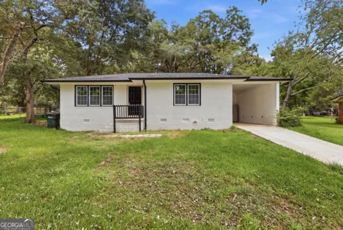 8184 Laurel DR SW