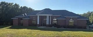 1201 Walker Circle