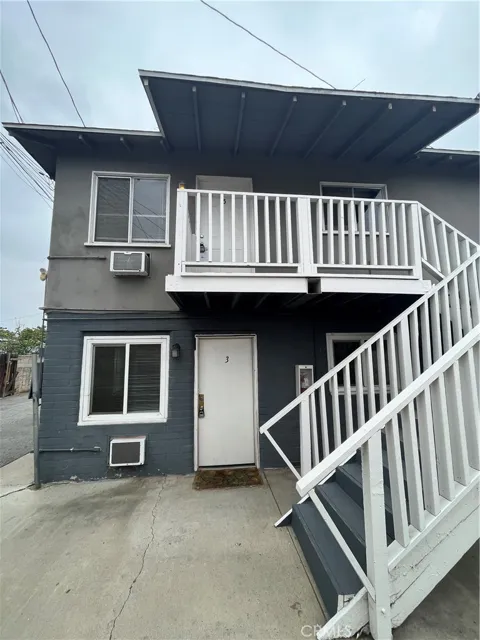 3447 4th Street #5