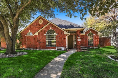 7641 King Arthur Road