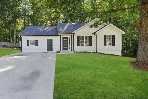 648 Fieldcrest Drive