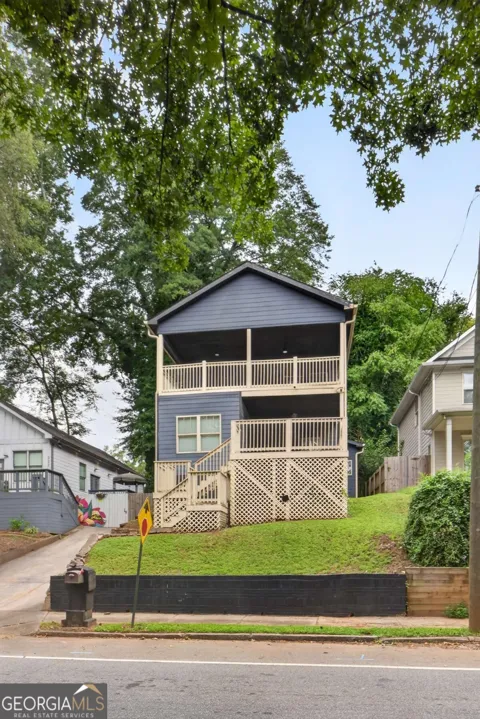 319 Lawton ST SW
