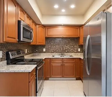 227 CASTLEWOOD DRIVE #207