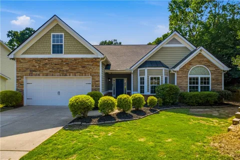 6204 Cove Creek Drive