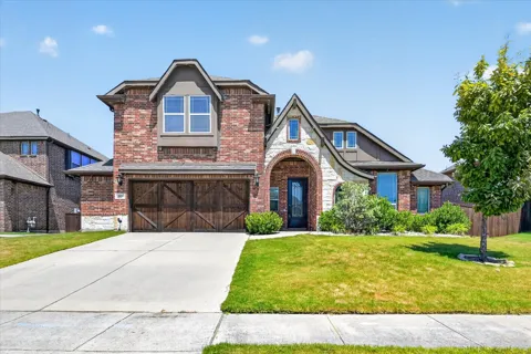 911 Birchwood Drive