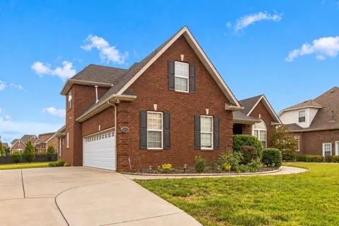 2317 Saint Andrews Dr