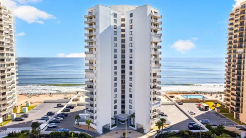 3047 S Atlantic Avenue #1103