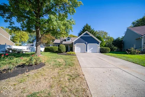 9119 Hardwood Court
