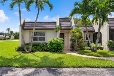 100 Lake Rebecca Drive